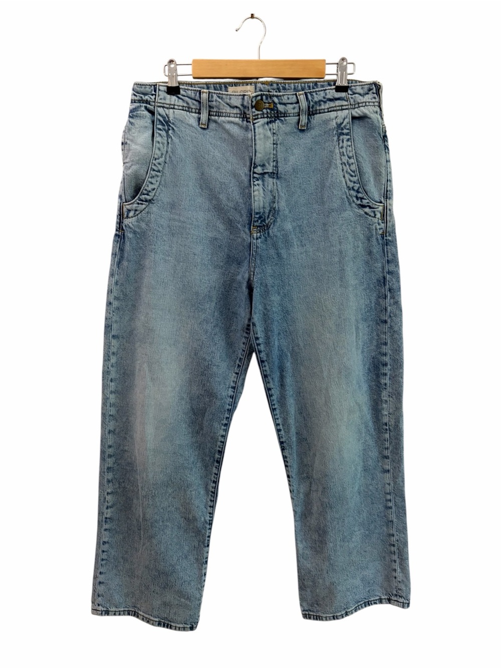 Pilcro Casual Faded Relaxed Fit Light Wash Mom Jeans Size 30 Straight Leg